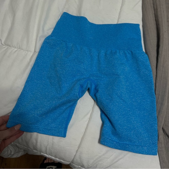 NVGTN workout shorts - Picture 7 of 9